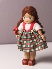 Puppe für Puppenstube Lotte Sievers-Hahn kleine Tochter 8cm