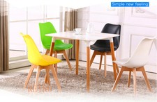 Esstisch und 4 Tulpenstühle