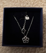 Swarovski Halskette – wie neu, mit Originalbox & Tütchen