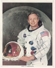 NEIL ARMSTRONG - orig. Autogramm, 21x25cm, Apollo 11, uninscribed signed