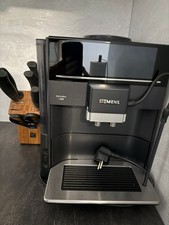 Kaffeevollautomat Siemens EQ.6 Plus S400, Schwarz