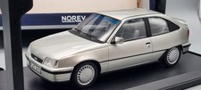 Modellautos 1:18 Norev 183613 Opel Kadett E GSI 1987 Silver OVP