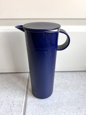 Tupperware-Kanne Preludio 1 l, dunkelblau, abnehmbarer Kühlakku im Deckel