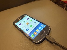 Samsung GT-i8910 s3 Mini Blau