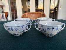 eine Suppentasse, Royal