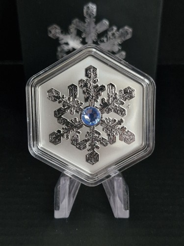 Canadian mint snowflake - mint,