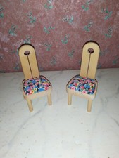 2 x Älterer Stuhl-Wohnzimmer-Bodo Hennig-Kaufladen-Puppenhaus-Puppenstube-selten