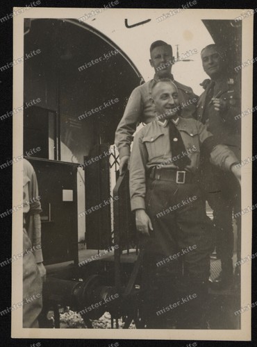 Foto-Stuttgart-Bahnhof-Persone