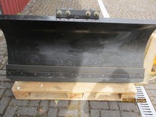 Hako Schneeschild mit hydraulischer links/rechts Verstellung Gebraucht