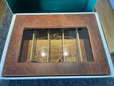 GROßER ALTER HUMIDOR "LIBERTY