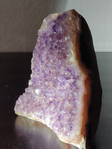 Natürliche amethyst druse - druse, auf