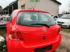 Heckklappe Toyota Yaris 2 II 3 türig Farbcode 3P0 Vulcanrot Super Red V
