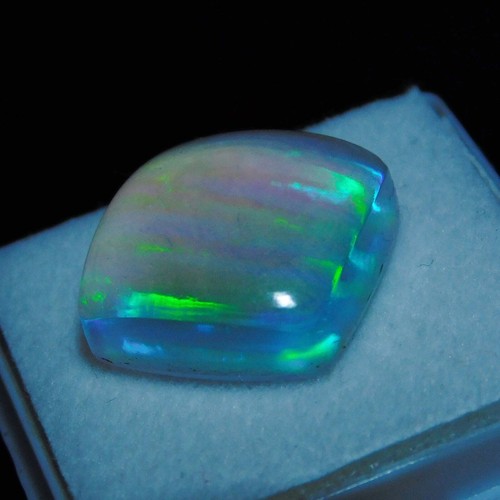 Feueropal doublette - 12,