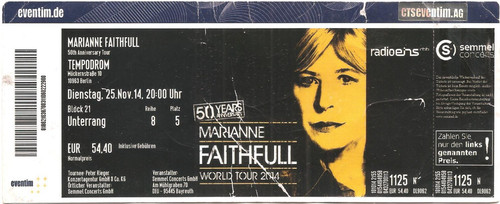 Marianne faithfull concert - faithfull,