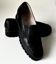 Halbschuhe … Gr. 5 1/2 … Leder … schwarz … kräftige Profil-Sohle … ARA flair