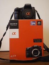 Sony Alpha SLT-A77V 24.0 MP Digitalkamera - Schwarz (SLTA77V.CEE5)
