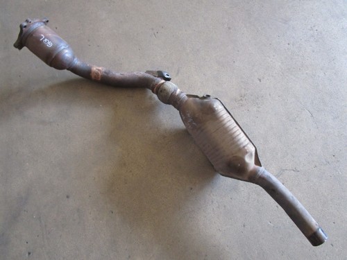 Katalysator links abgasrohr - katalysator,