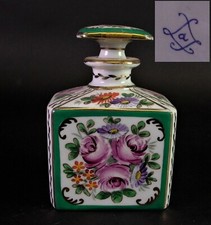 schöner Porzellan Flakon -