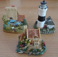 3 x Liliput Lane, Kornblumenhütte L3034, Cottage und Leuchtturm