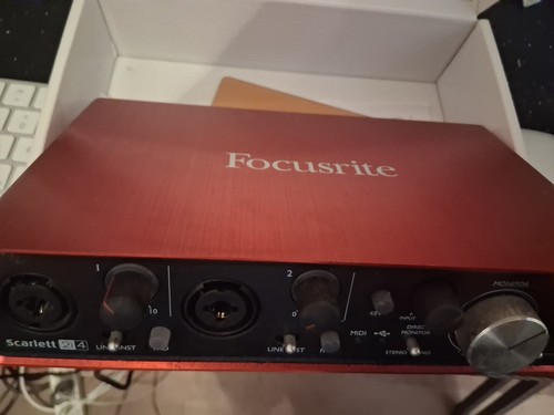 Focusrite scarlett 2i2 4th - 4th, gen