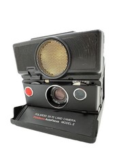 POLAROID SX-70 LAND CAMERA