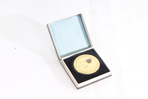 Altes abzeichen medaille ddr - altes,