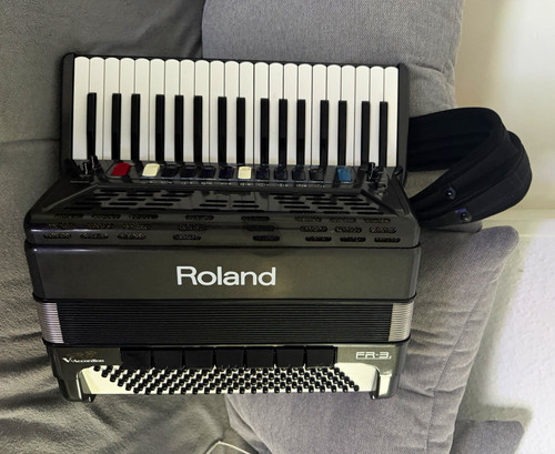 Roland pianoakkordeon - roland, fr-3