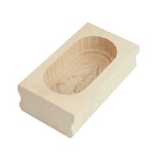 Butterform eckig mit Enzian