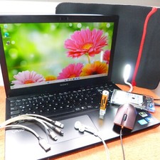 Sony Vaio SVS15 Zoll PRO Kohlefaser UltraBook Windows 11 SSD l 12GB RAM Core i7