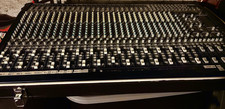 Behringer Eurodesk MX 3282A
