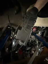 MERCEDES-BENZ E W211 Vakuumpumpe A2118000148 0132006367