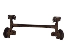 Achse hinten Hinterachse