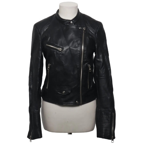 Zara trafaluc outerwear - zara,