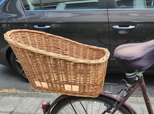 Hundekorb aus Weidengeflecht