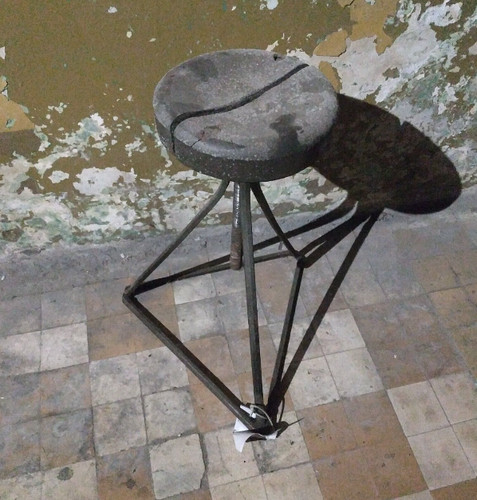 Vintage industrial drehhocker - vintage,