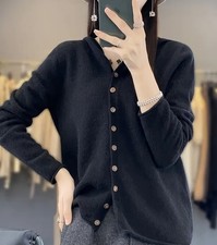  Damen-Pullover mit Kapuze aus 100 % Schafswolle 