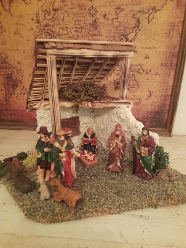 Weihnacht krippe mit figuren - krippe,