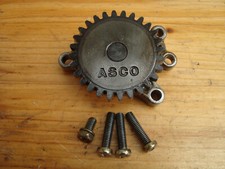 Kawasaki Z 400 K4 Ölpumpe Öl