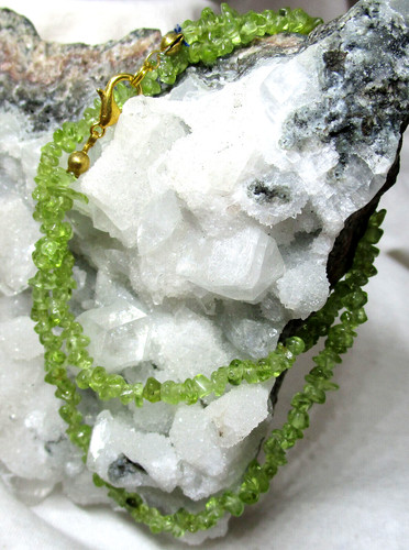 Zarte peridot edelstein - peridot,
