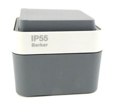 Berker Steckdose Aufputz Berker 47403515 | Wandsteckdose grau mit Klappdeckel