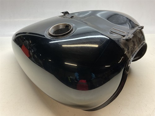 Suzuki intruder 800 benzintank - suzuki,