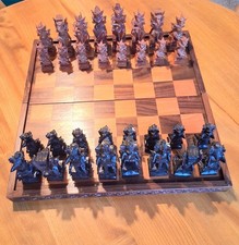 Geschnitztes Hartholz Thai