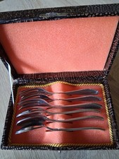 6 Kaffeelöffel und 6 Kuchengabeln, Top-Zustand im Geschenkkarton