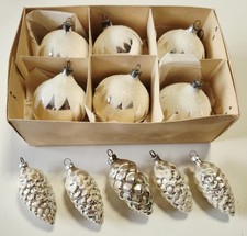 11 x alte CHRISTBAUMKUGELN Christbaumschmuck WEIHNACHTSKUGELN ZAPFEN antik