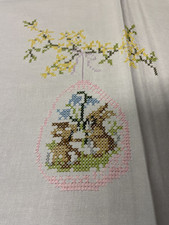 Tischdecke Ostern Osterhase Kreuzstich Handarbeit Mitteldecke 85x85cm neu