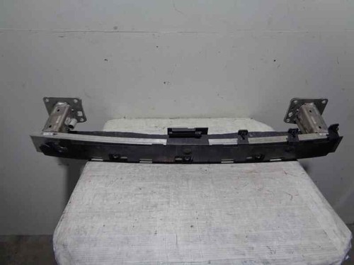 9676007180 halter mitte