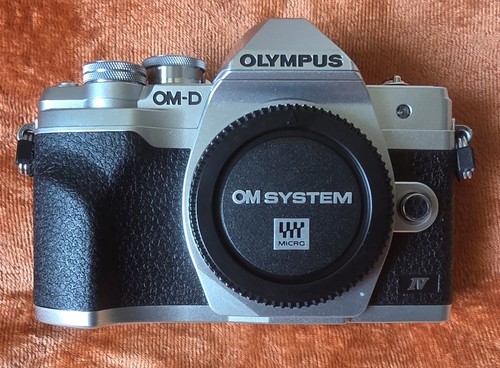 Olympus m10 mark - mark, iv