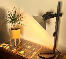 70er Jahre MCM Schwedische Borje Claes Norlett Elit Holz & Messing Tischlampe. funktionstüchtig.