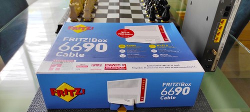 Fritz box 6690 - cable, –