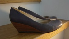 Vagabond Wedges Pumps Absatzschuh Keilabsatz Leder Grau Blau Gr. 38